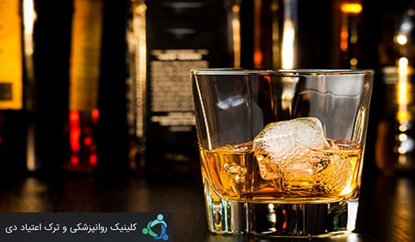 اختلال خلقی و اختلال اضطرابی ناشی از الکل 