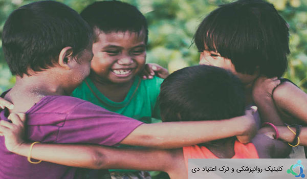 نقش و تأثیر دوﺳﺘﺎن در اعتیاد به مواد مخدر